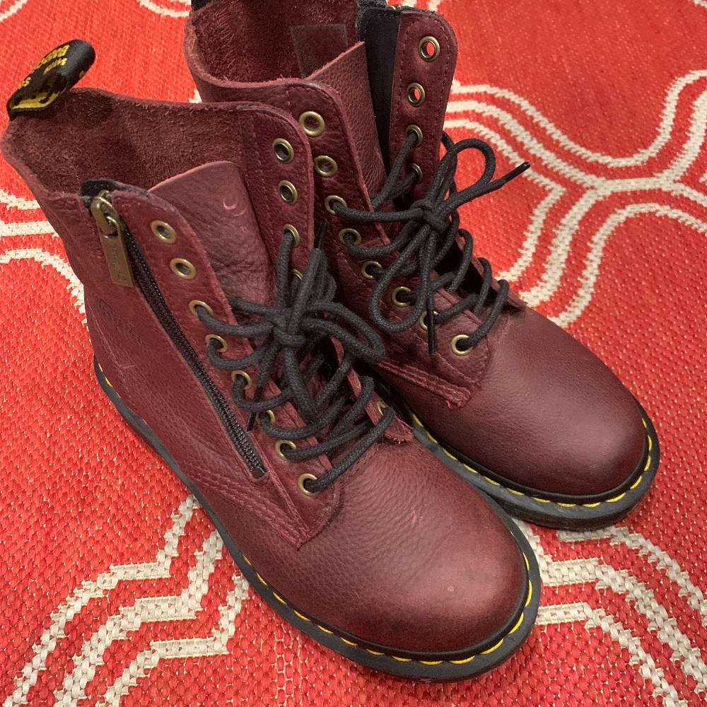 Dr. Doc Martens dark red Pascal w/zipper boots, near new, 7